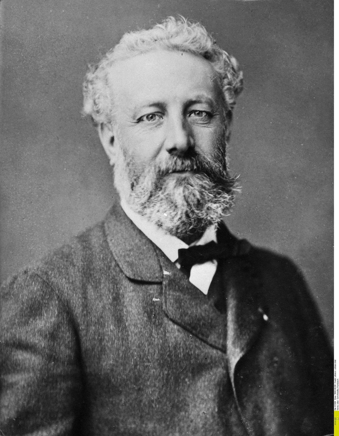 Jules Verne - জুল ভার্ন